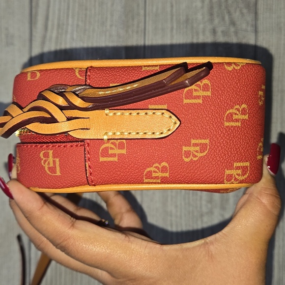 Dooney & Bourke Women's Loni Signature Logo Crossbody Bag Red/Tan NWOT - Picture 6 of 16